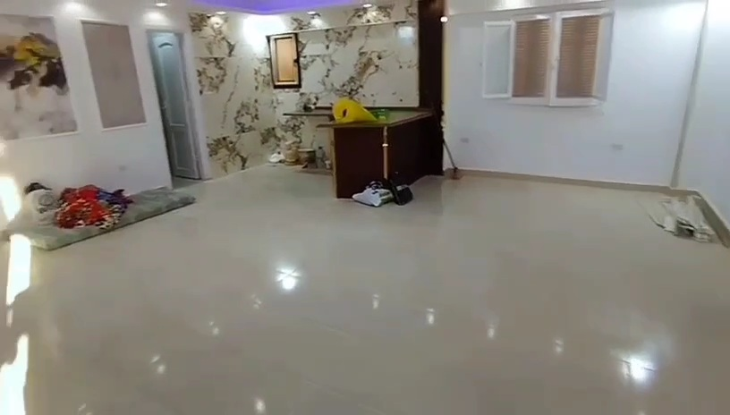 شاليه لقطه للبيع بحمام سباحه خاص والاستلام فوررري في الساحل الشمالي قرية حورس 