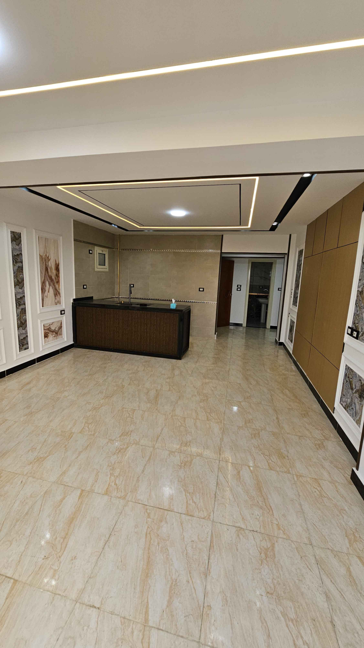 شاليه اول علوي بروف فيو بحر تشطيب الترا سوبر لوكس بالتقسيط والاستلام فوررري في الساحل الشمالي قرية بدر 