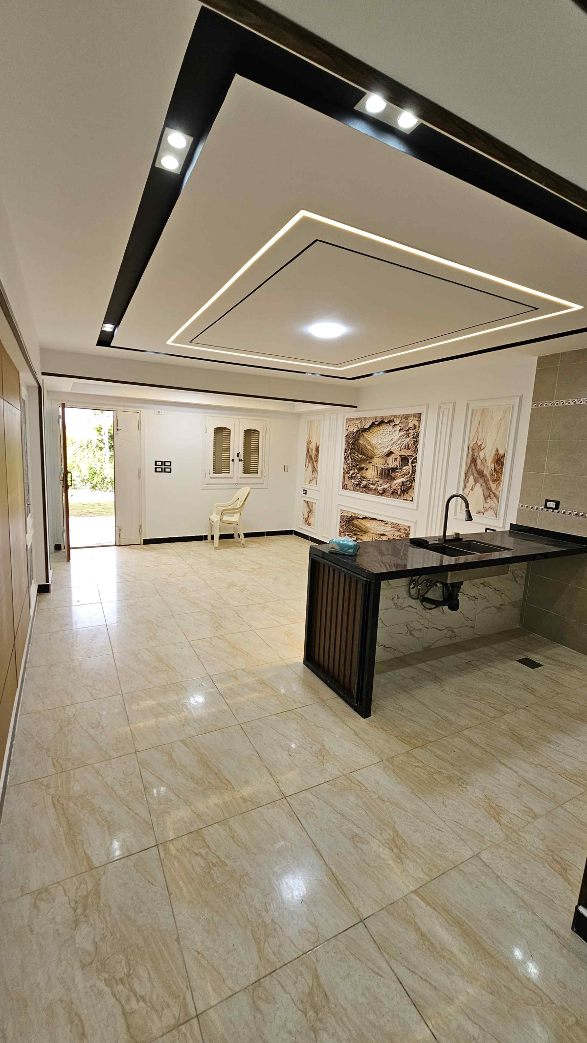 شاليه ارضي بحديقة للبيع بالتقسيط في الساحل الشمالي قرية بدر تشطيب الترا سوبر لوكس ولاستلام فوررري 