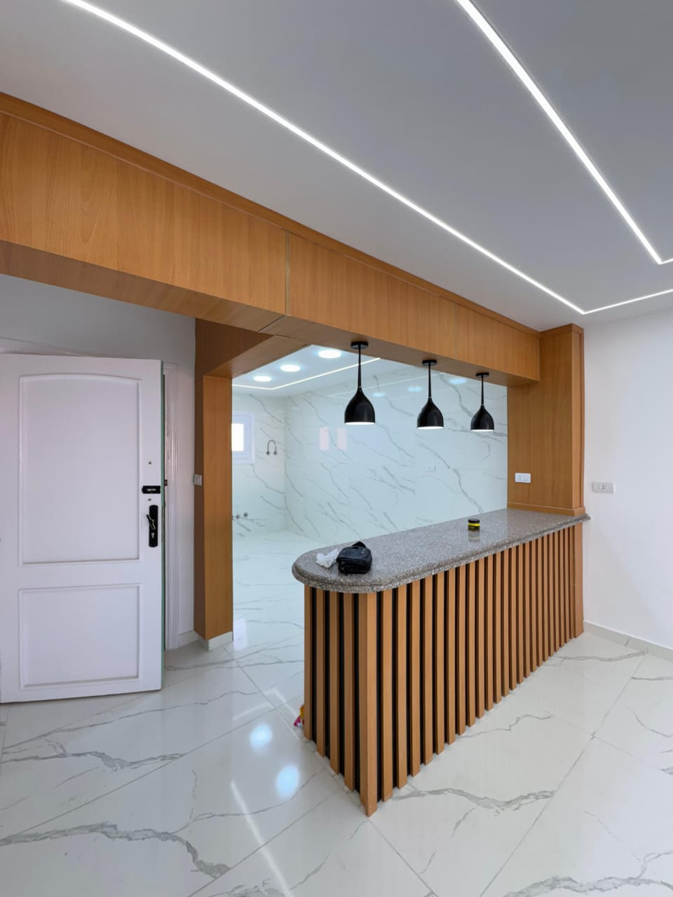 شاليه للبيع اول علوي فيو بحر وحمام سباحه بالساحل الشمالي قرية مارينا فلاورز 