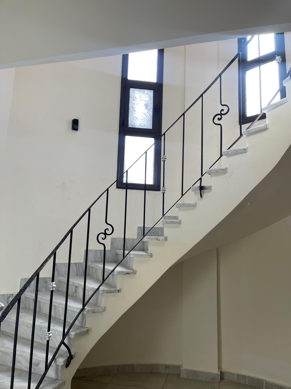 فيلا خاص للبيع صف رابــع والاستلام فوررري في الساحل الشمالي قرية نيس 4