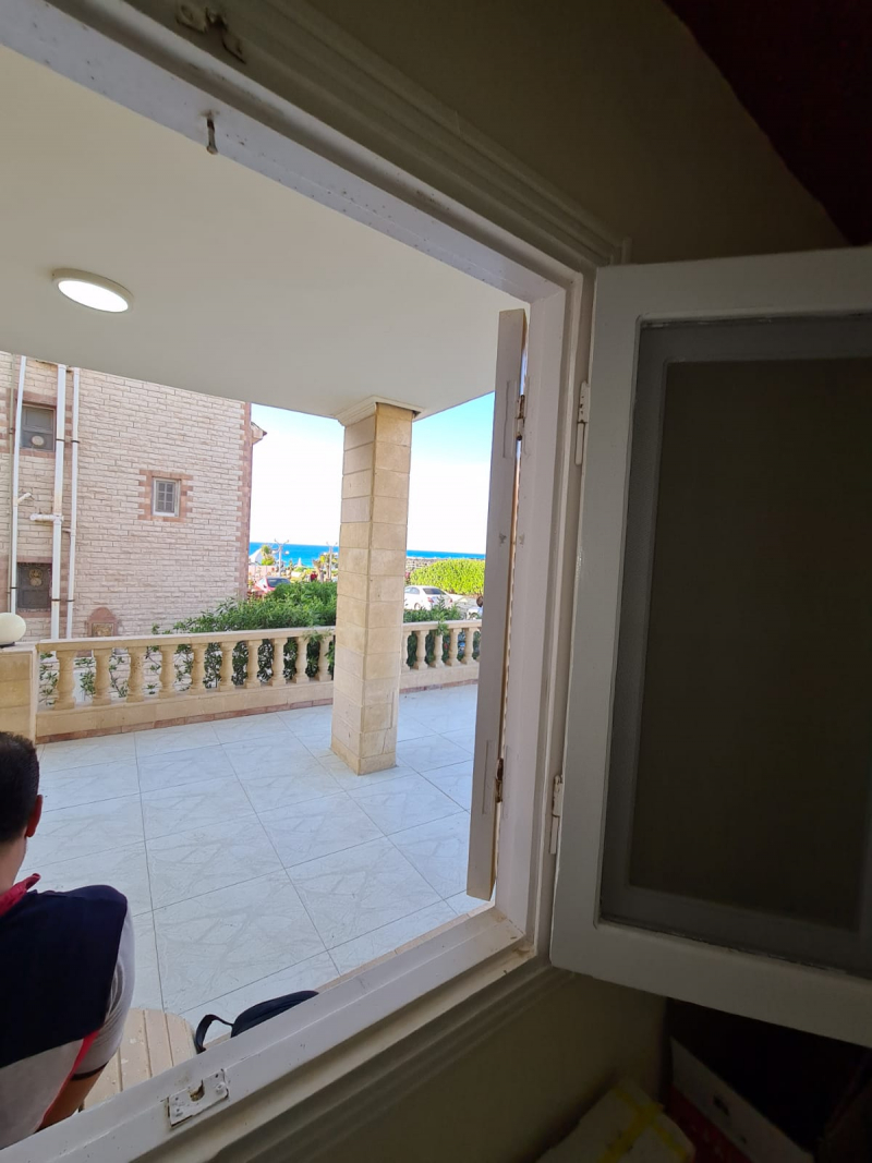 شالية بقرية حورس  متر² دور ارضى بحديقة